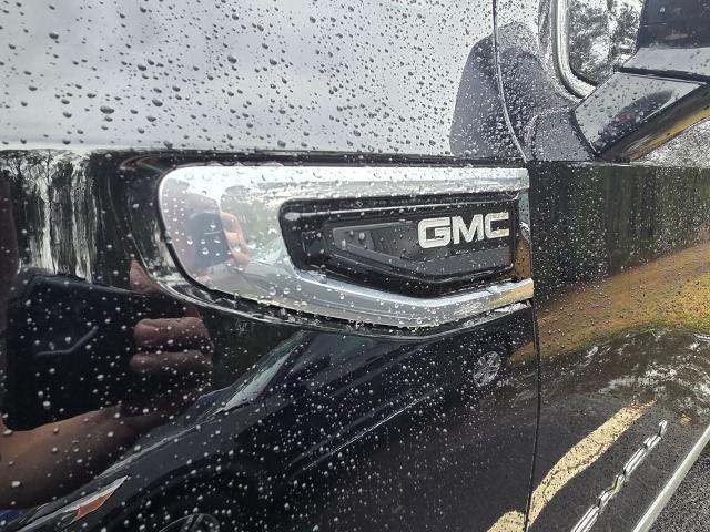 2023 GMC Yukon 4WD Denali