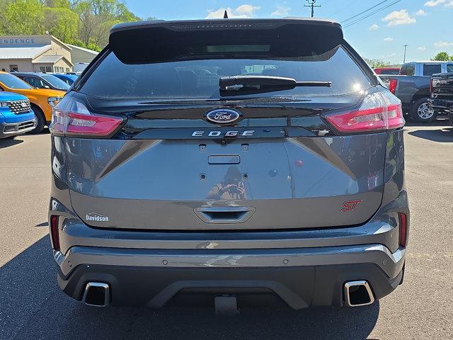 2022 Ford Edge ST