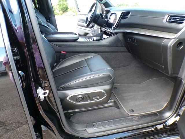 2024 Jeep Wagoneer Series II 4x2