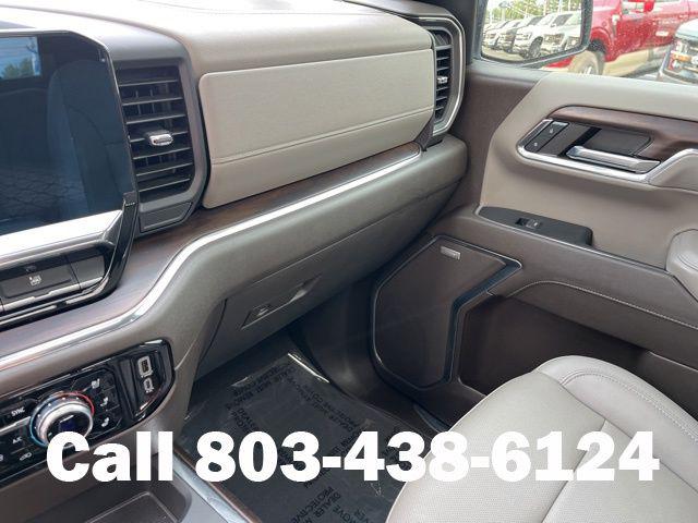 2024 GMC Sierra 1500 4WD Crew Cab Short Box SLT