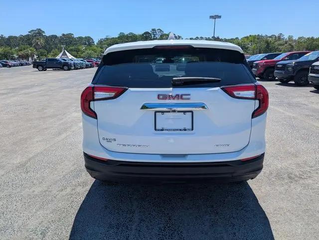 2024 GMC Terrain AWD SLE