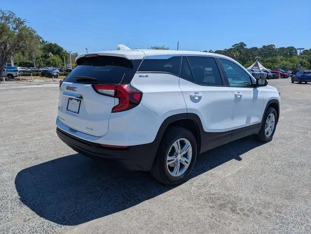 2024 GMC Terrain AWD SLE