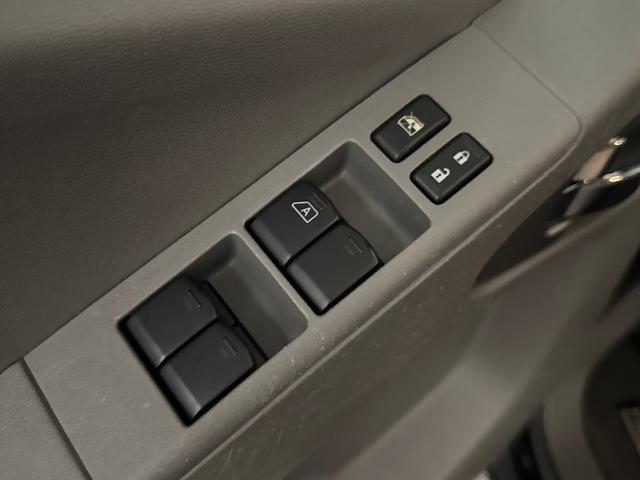 2021 Nissan Frontier Crew Cab SV 4x2