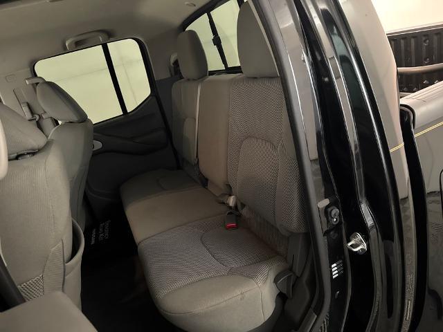 2021 Nissan Frontier Crew Cab SV 4x2