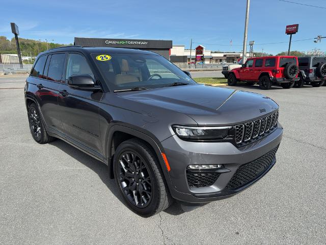 2025 Jeep Grand Cherokee Summit 4x4