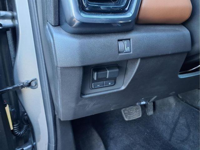 2025 GMC Canyon 4WD AT4