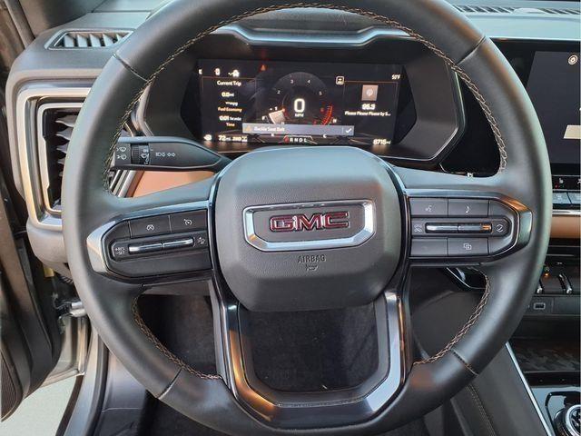 2025 GMC Canyon 4WD AT4