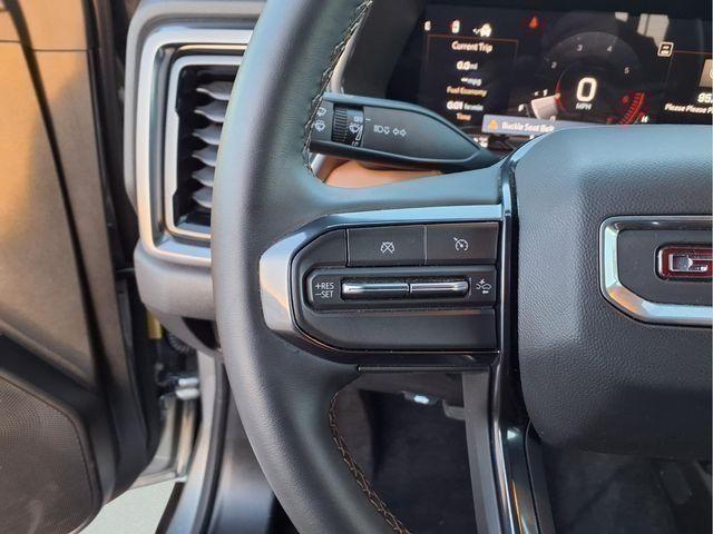 2025 GMC Canyon 4WD AT4