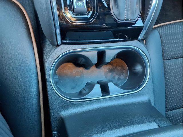 2025 GMC Canyon 4WD AT4