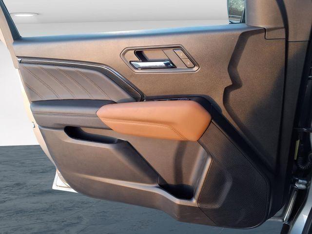 2025 GMC Canyon 4WD AT4