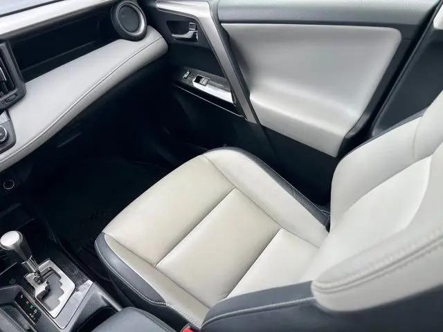 2017 Toyota RAV4 Hybrid Limited