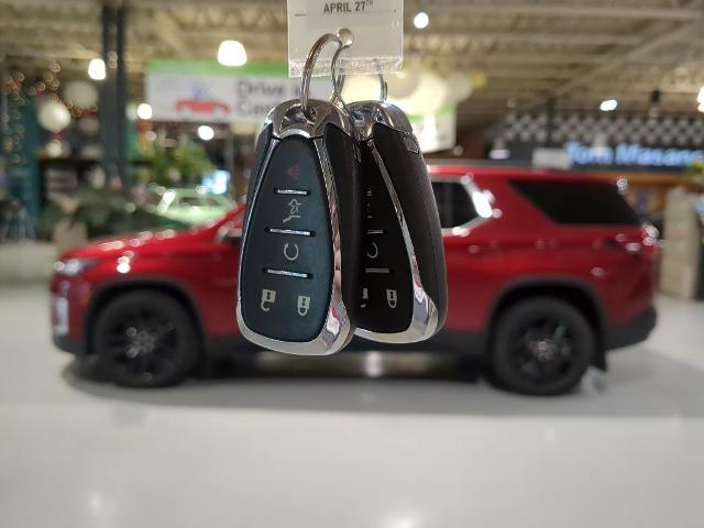 2023 Chevrolet Traverse AWD LT Leather