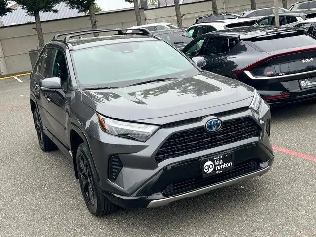2024 Toyota RAV4 Hybrid SE