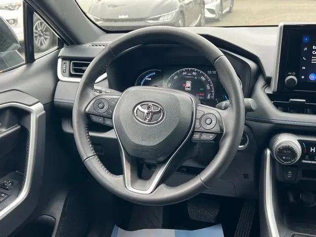 2024 Toyota RAV4 Hybrid SE