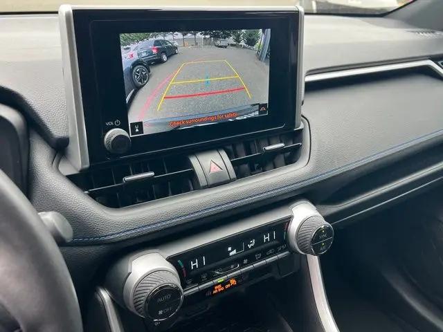 2024 Toyota RAV4 Hybrid SE