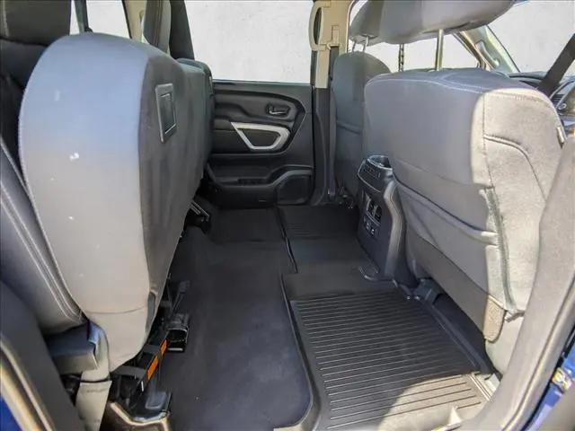 2024 Nissan Titan Crew Cab SV 4x4