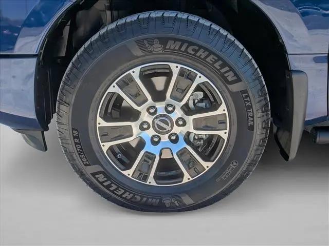 2024 Nissan Titan Crew Cab SV 4x4