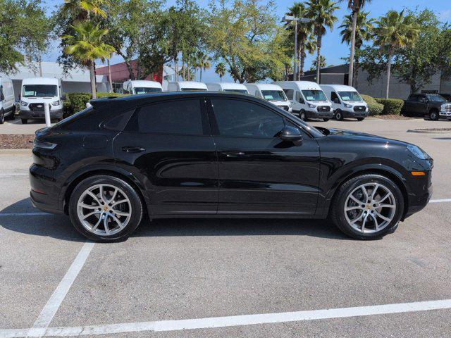2024 Porsche Cayenne Base