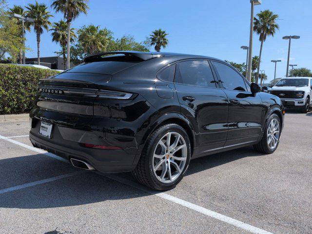 2024 Porsche Cayenne Base