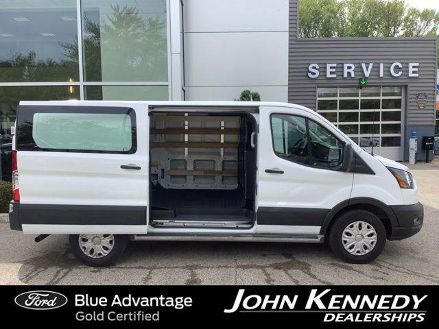 2025 Ford Transit Cargo Van Base
