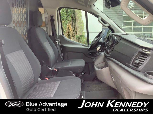 2025 Ford Transit Cargo Van Base