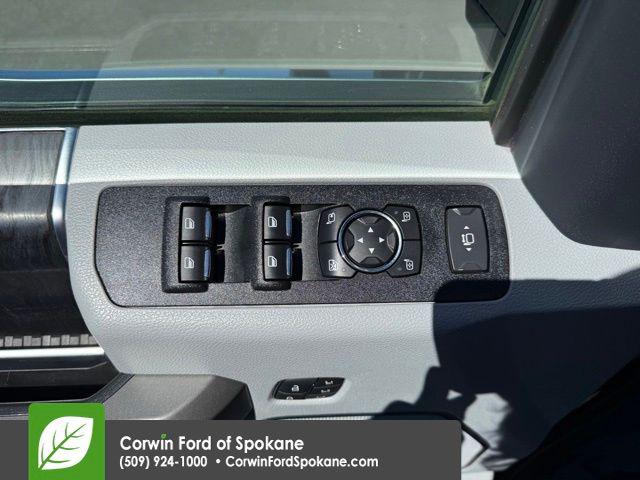 2022 Ford F-450 Limited
