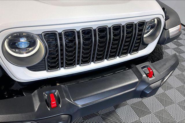 Used 2025 Jeep Wrangler 4-Door Rubicon 4x4 For Sale in Olive Branch, MS