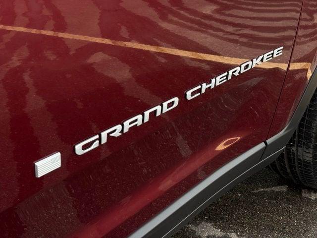 2024 Jeep Grand Cherokee L Laredo 4x4