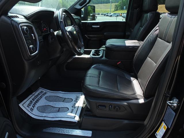 2023 Chevrolet Silverado 3500HD 4WD Crew Cab Long Bed High Country