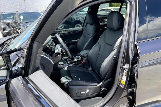 2023 BMW X3 M40i