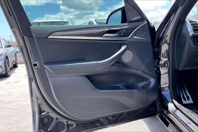 2023 BMW X3 M40i