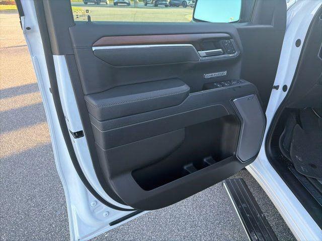 2025 GMC Sierra 1500 4WD Crew Cab Short Box Denali