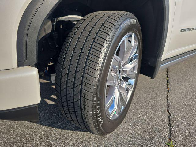 2025 GMC Sierra 1500 4WD Crew Cab Short Box Denali