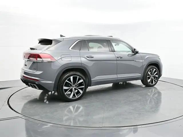 2025 Volkswagen Atlas Cross Sport 2.0T SEL Premium R-Line