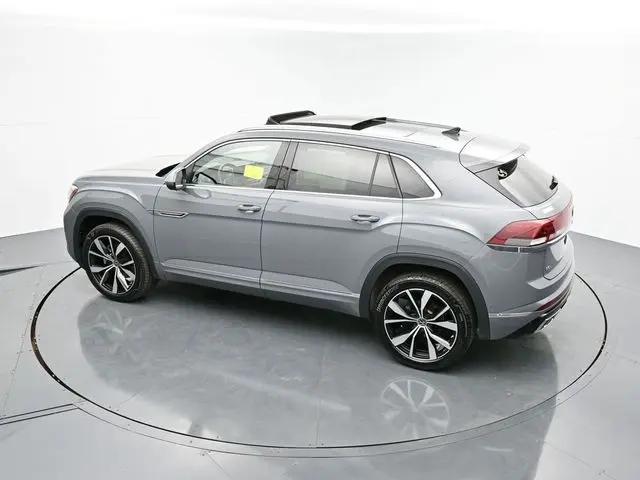 2025 Volkswagen Atlas Cross Sport 2.0T SEL Premium R-Line