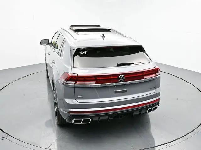 2025 Volkswagen Atlas Cross Sport 2.0T SEL Premium R-Line