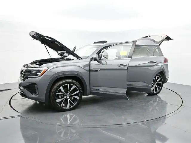 2025 Volkswagen Atlas Cross Sport 2.0T SEL Premium R-Line