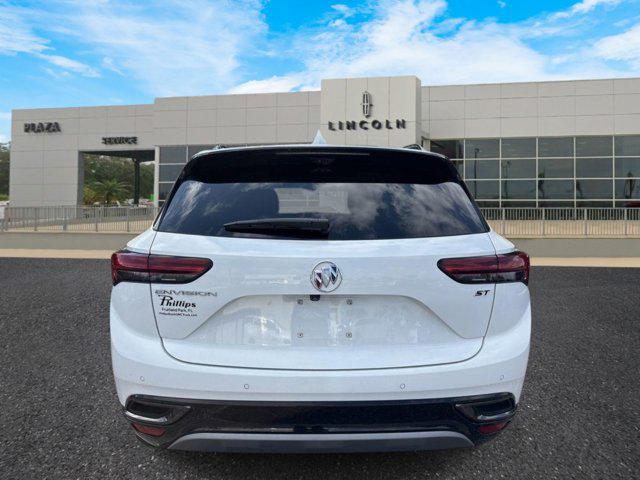 2022 Buick Envision FWD Essence