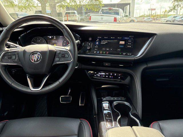 2022 Buick Envision FWD Essence