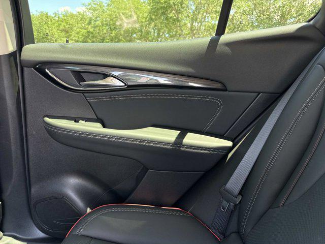 2022 Buick Envision FWD Essence