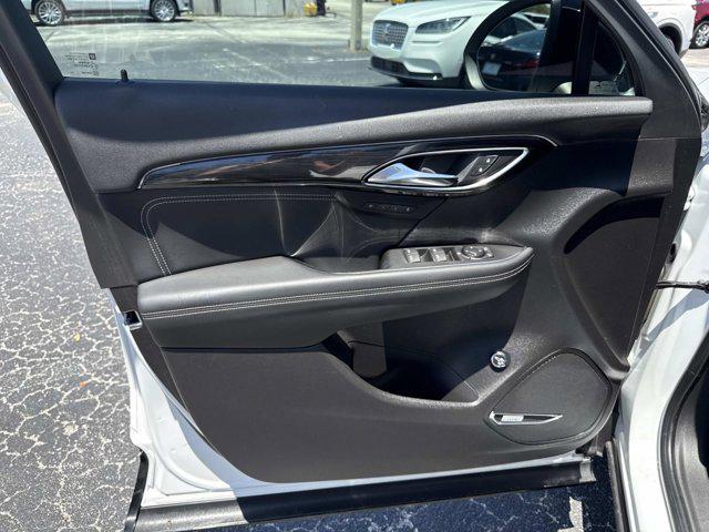 2022 Buick Envision FWD Essence