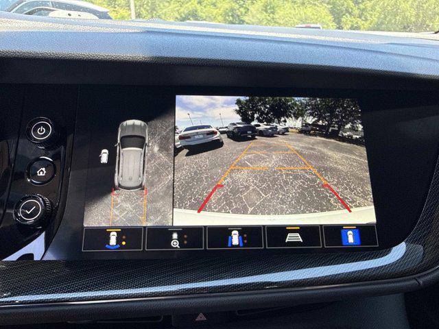 2022 Buick Envision FWD Essence