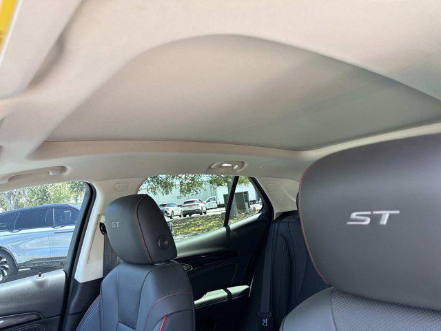 2022 Buick Envision FWD Essence