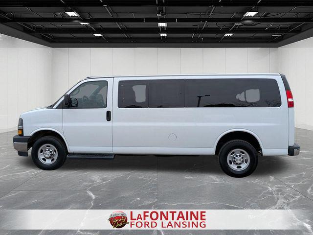 2023 Chevrolet Express Passenger RWD 3500 Extended Wheelbase LT