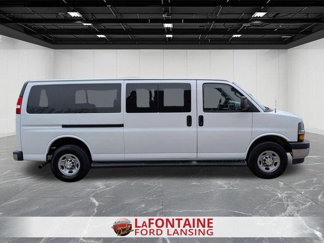 2023 Chevrolet Express Passenger RWD 3500 Extended Wheelbase LT