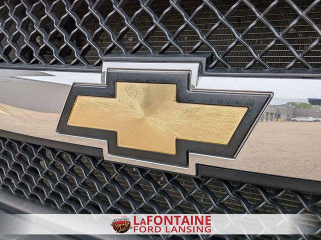2023 Chevrolet Express Passenger RWD 3500 Extended Wheelbase LT