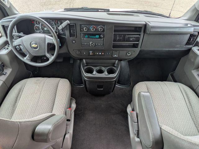 2023 Chevrolet Express Passenger RWD 3500 Extended Wheelbase LT