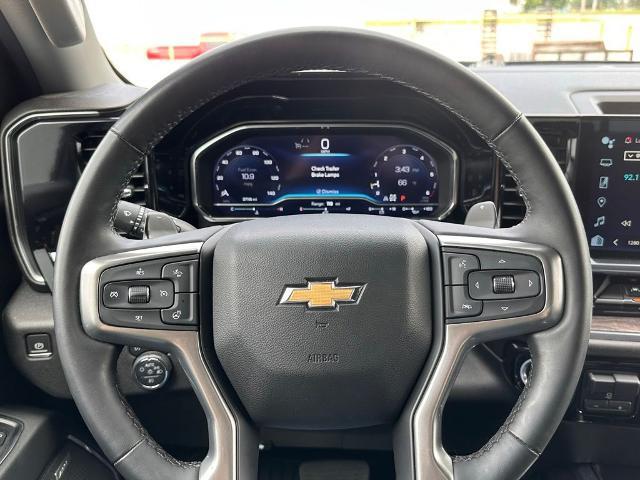 2023 Chevrolet Silverado 1500 4WD Crew Cab Short Bed LTZ