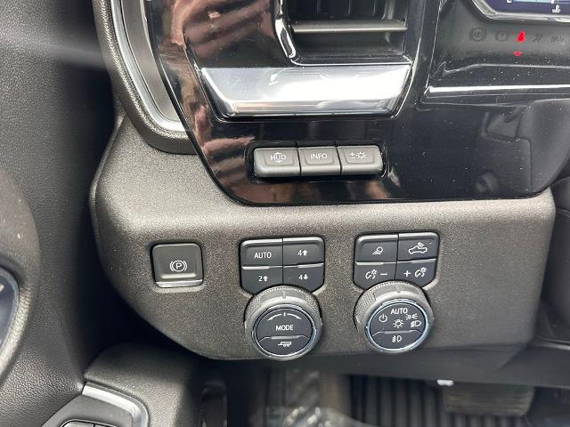 2023 Chevrolet Silverado 1500 4WD Crew Cab Short Bed LTZ