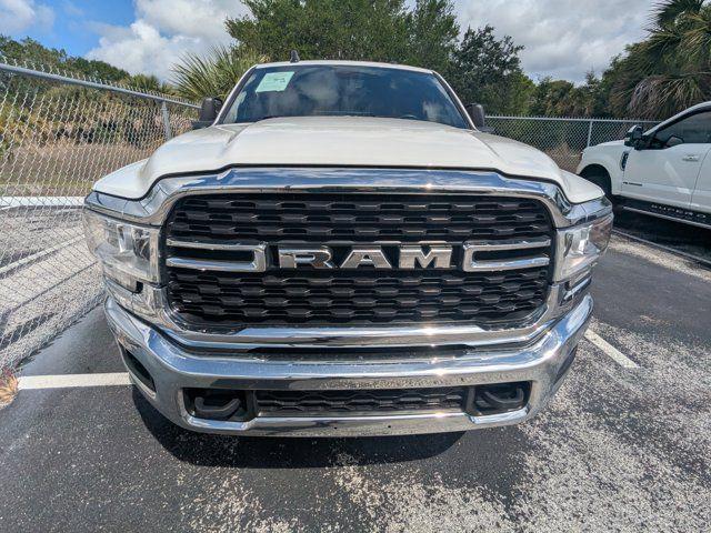 2024 Ram 3500 Big Horn Crew Cab 4x4 8' Box